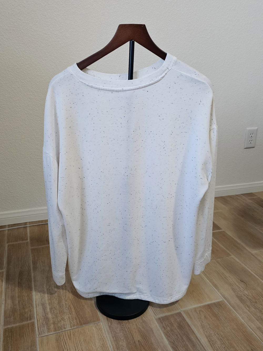 Three Dots White Speckled Funfetti Crewneck Long Sleeve Sweatshirt, Large